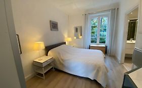 St Guenole' Studio Apartment